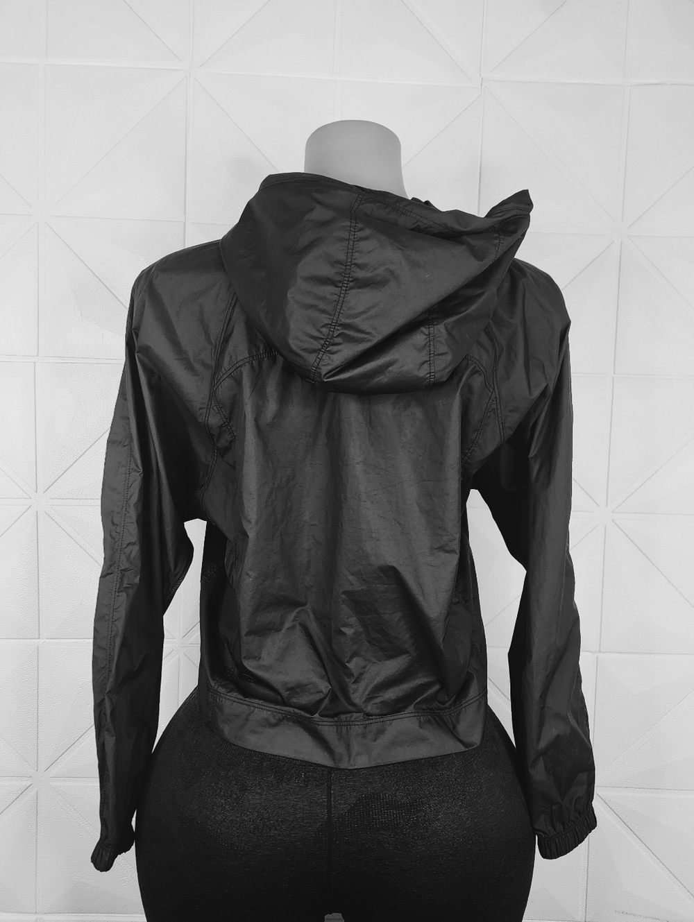 lululemon athletica Black Hooded Zip Jacket - Picture 4 of 6